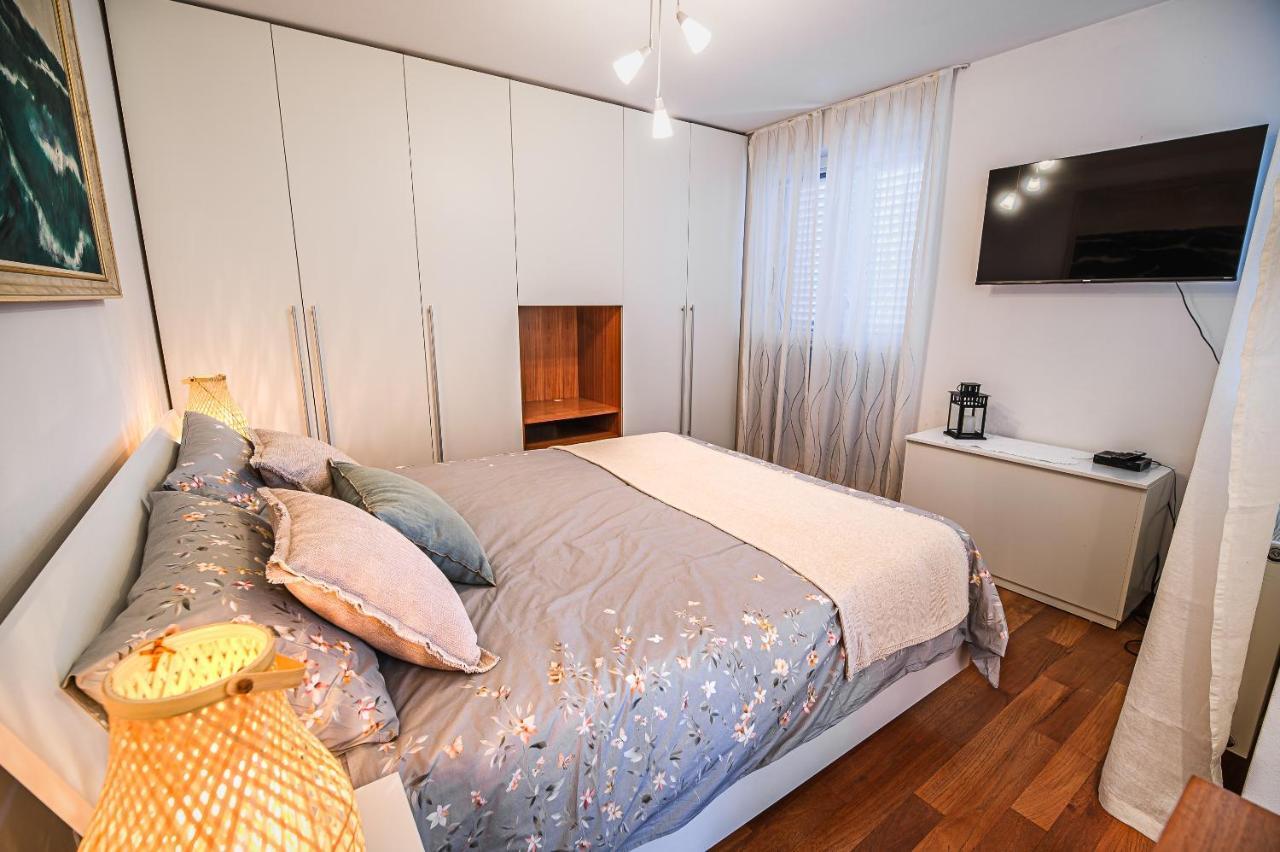Apartments Sofia Порторож Екстер'єр фото